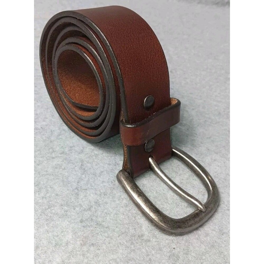 Gap Eyelet Brown Leather Belt Made in USA Genuine Cowhide Size S Casual Work